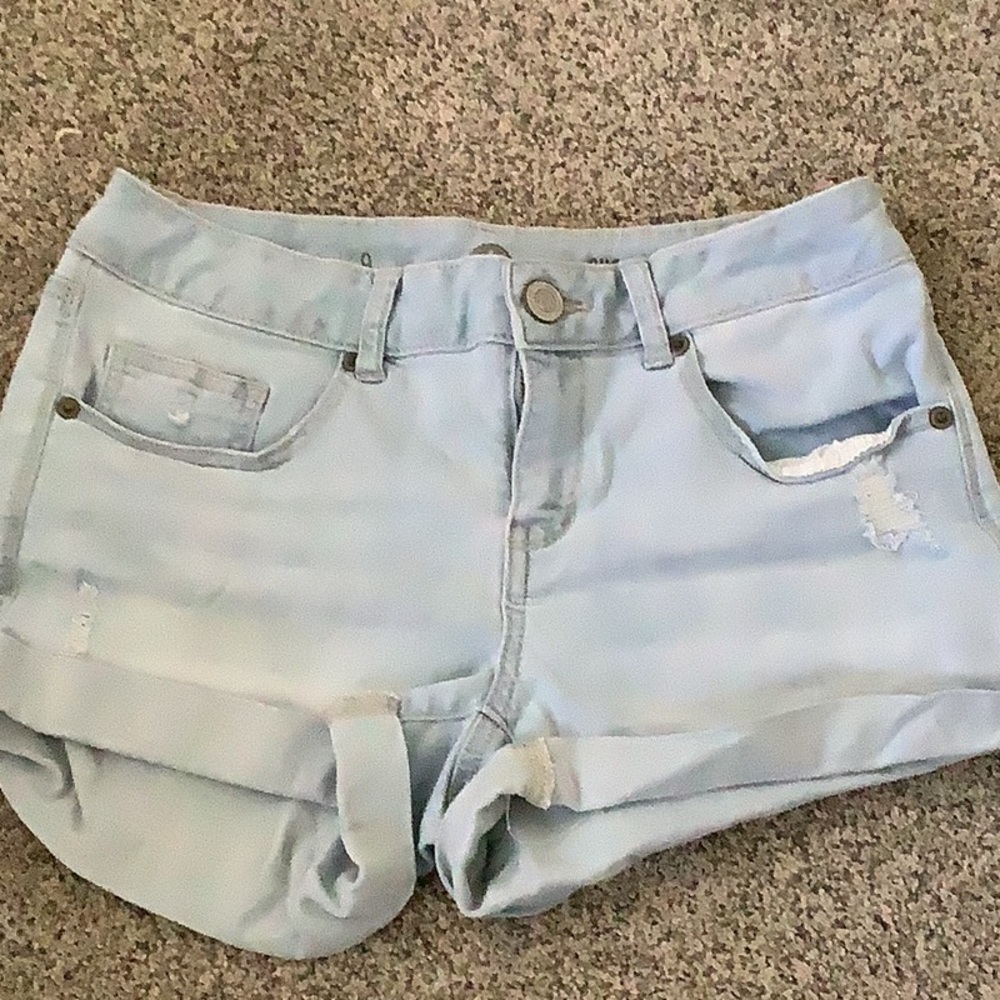 SO Junior distressed Jean Shorts Size 9